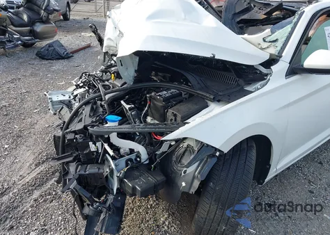 2025 Volkswagen Jetta 1.5T Se из США, поврежденный, VIN 3VW7X7BU5SM064566